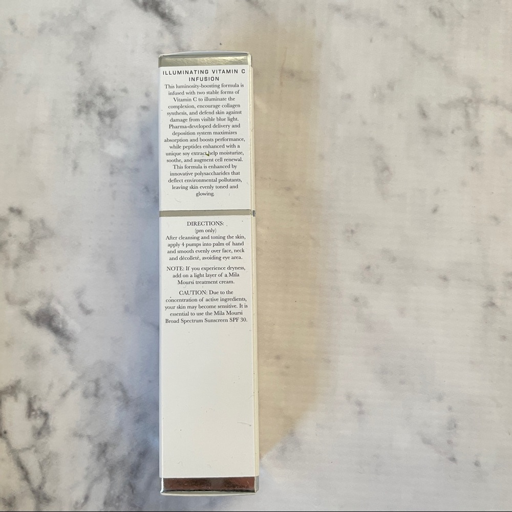 Mila Moursi Illuminating Vitamin C Infusion - Picture 4 of 6